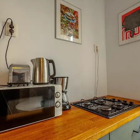 호스텔 First Bucur 21 *