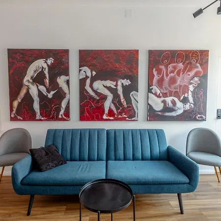 First Bucur 21 Hostel Βουκουρέστι