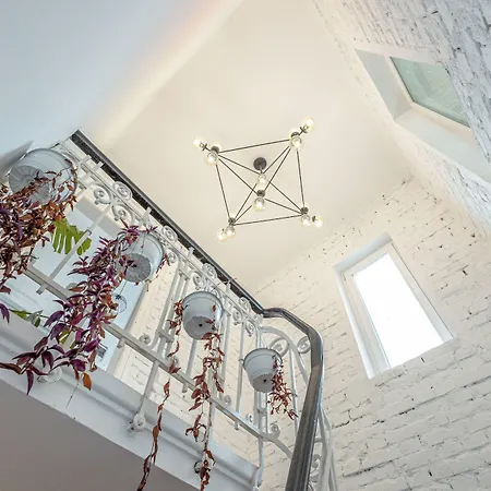 First Bucur 21 Auberge de jeunesse