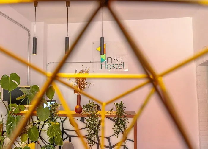 First Bucur 21 Hostel *