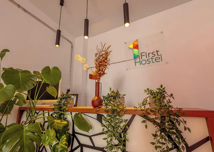 First Bucur 21 Hostel *